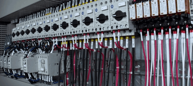 Invertir en un servicio profesional para estas instalaciones te ofrece beneficios cruciales.